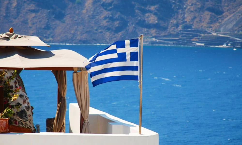 Reuters: "Ανοίγει" η Ελλάδα για τουρίστες από 20-25 χώρες στις 15 Ιουνίου